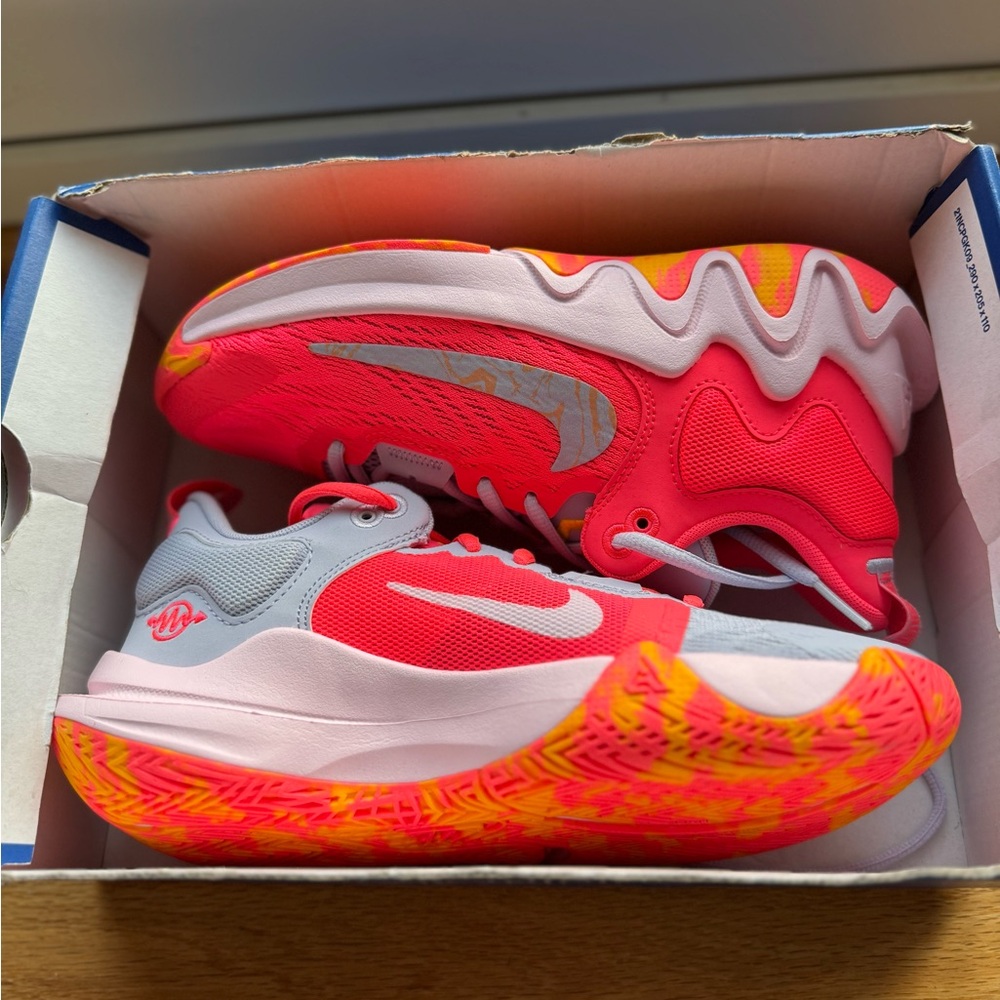 Nike GIANNIS IMMORTALITY 2 in HOT PUNCH!
